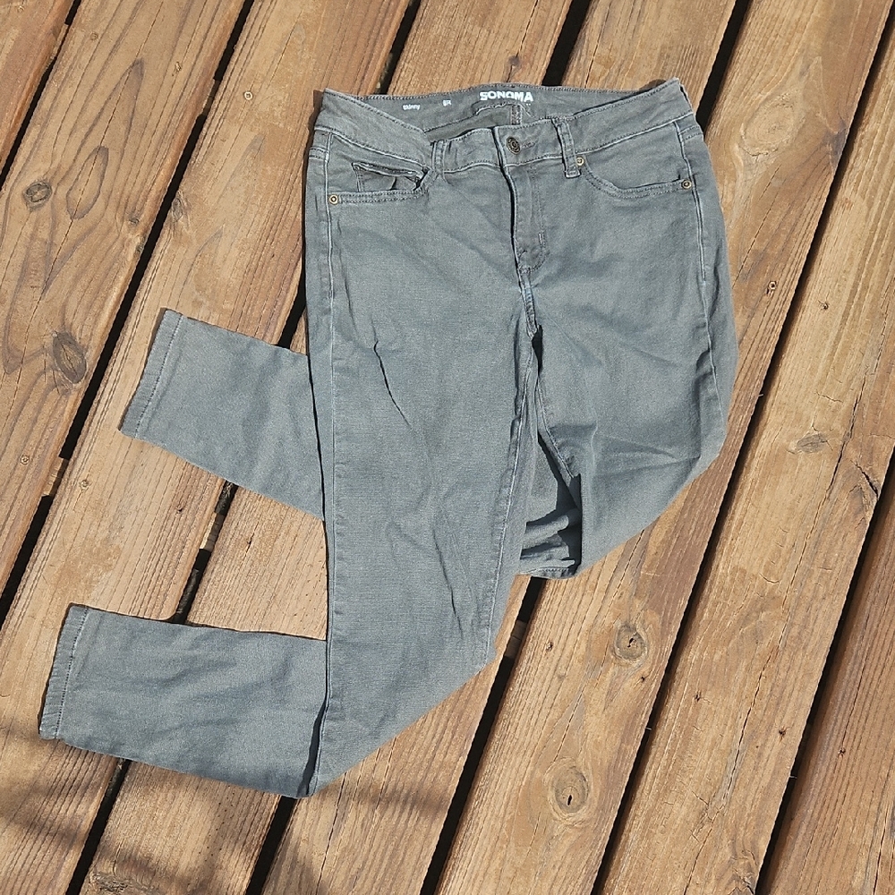 Sonoma Gray/ Green Skinny Jeans Versatile Everyday Wear